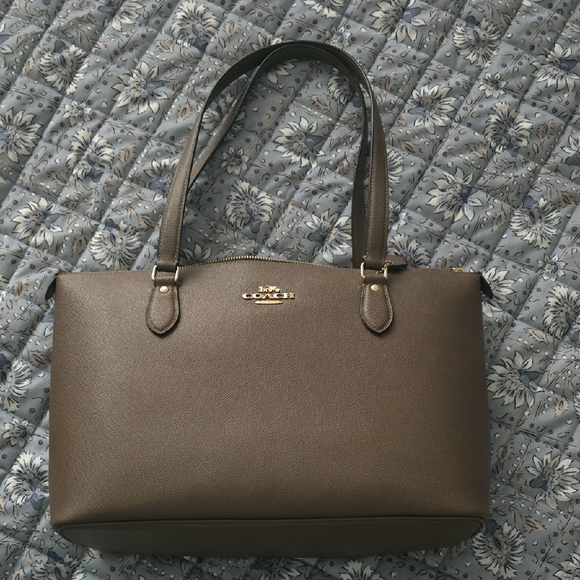 Coach Handbags - Coach Dark Brown Leather Tote